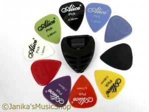 BLACK PICK HOLDER +10 ASSORTED PLECTRUMS